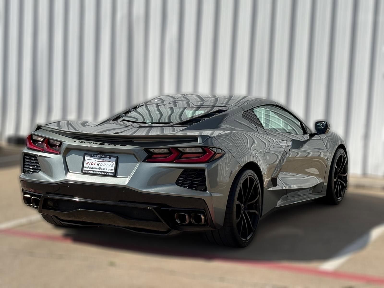 Used 2023 Chevrolet Corvette Stingray Coupe w/ 1LT RWD image 7