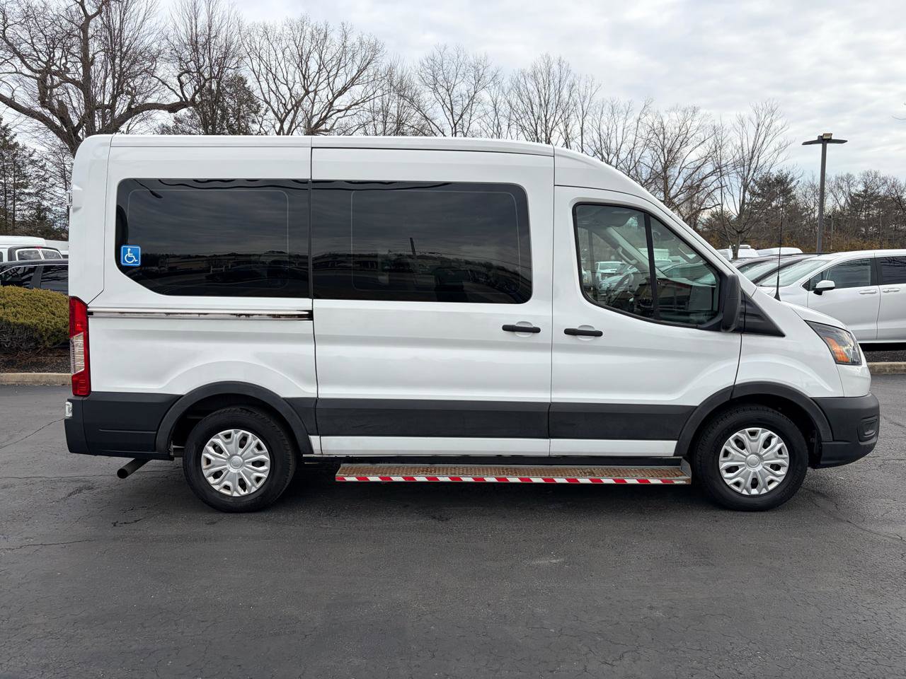 Used 2020 Ford Transit 150 XL RWD image 8