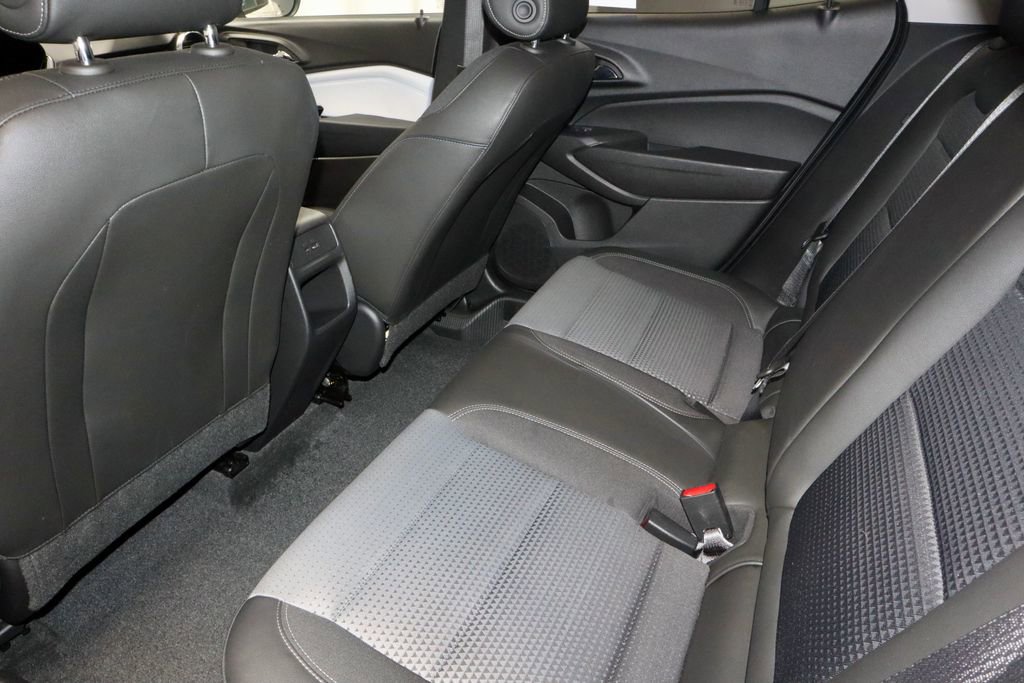 Used 2024 Chevrolet Trax LT image 20