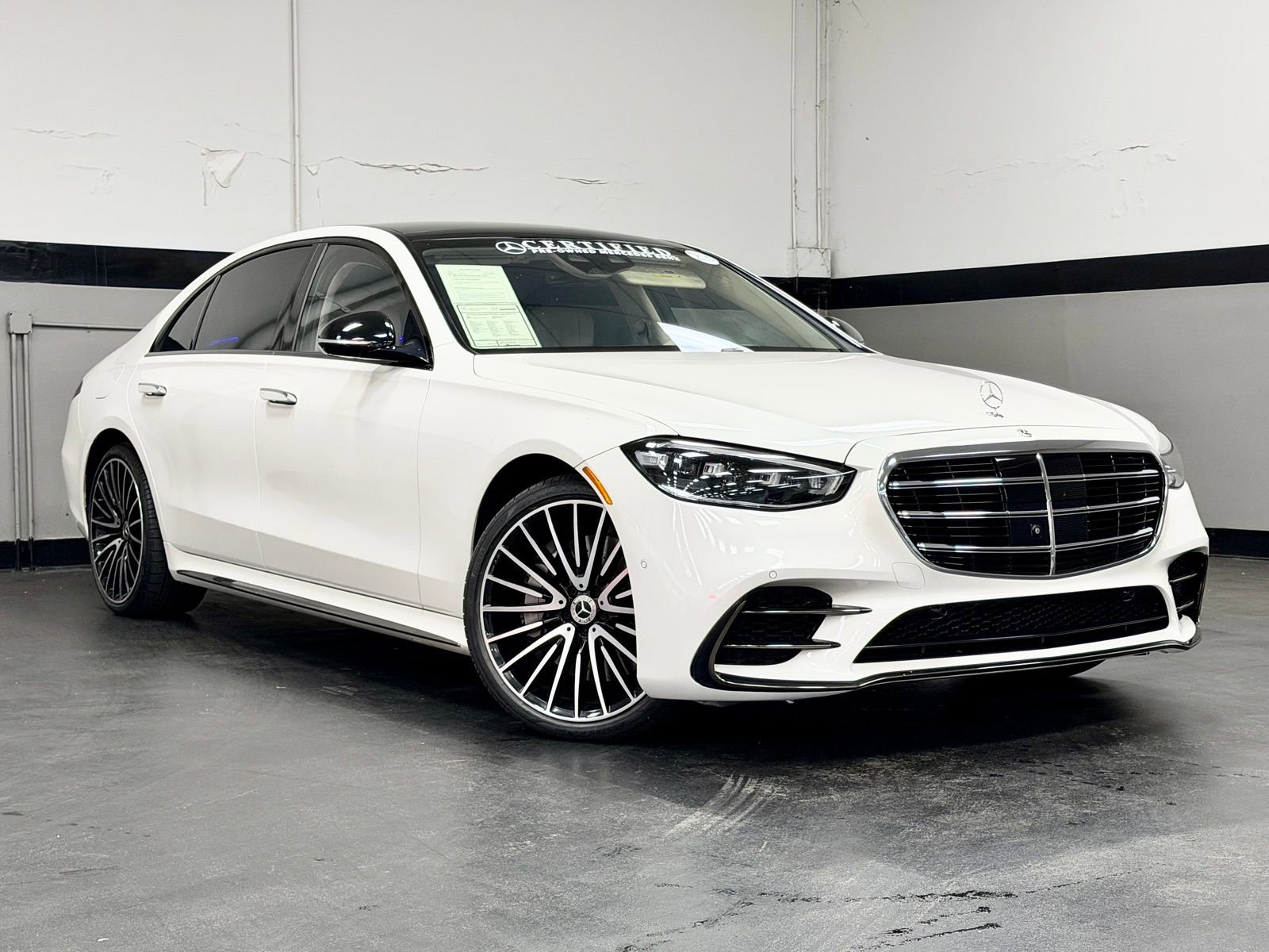 Certified 2023 Mercedes-Benz S 580 4MATIC Sedan image 2