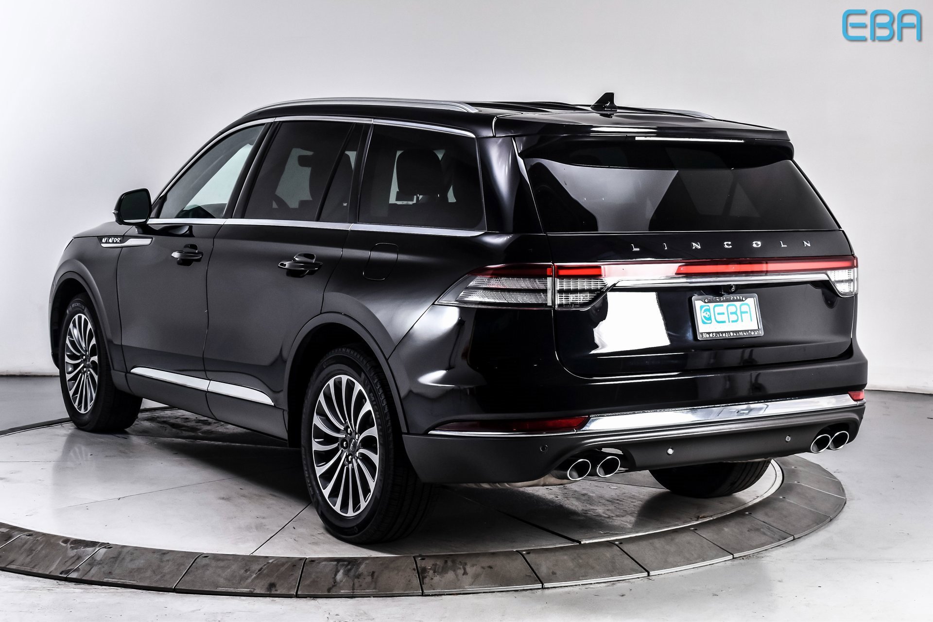 Used 2024 Lincoln Aviator Reserve image 4