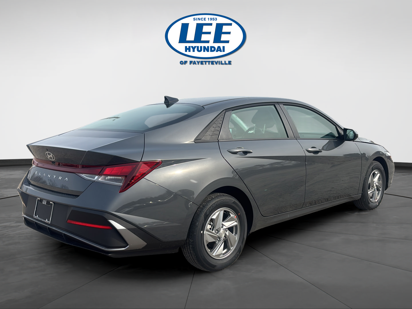 Certified 2026 Hyundai Elantra SE FWD image 7