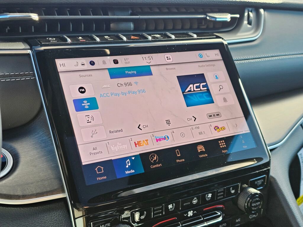 New 2025 Jeep Grand Cherokee Limited image 19