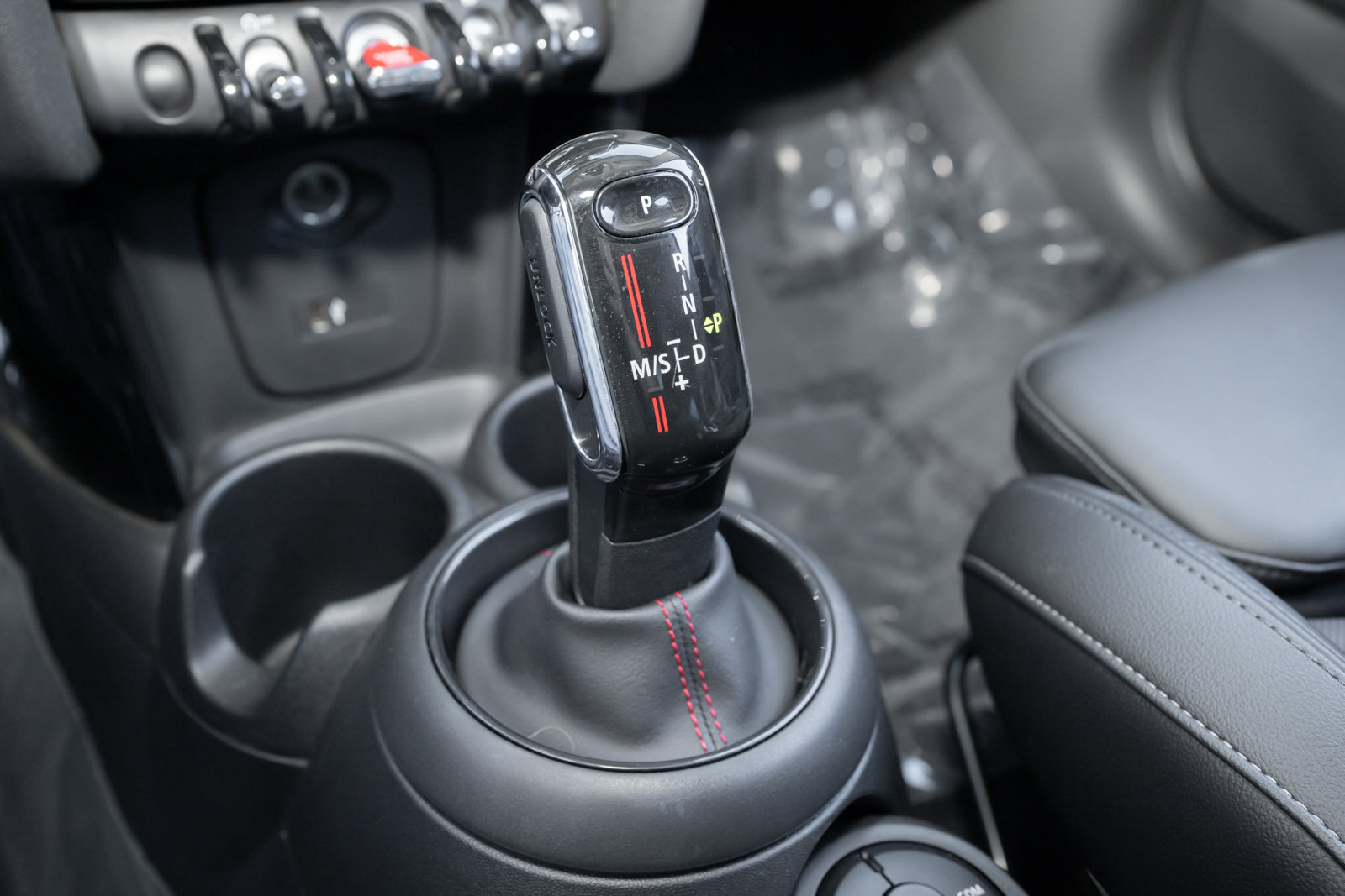 Used 2020 MINI Cooper S image 27