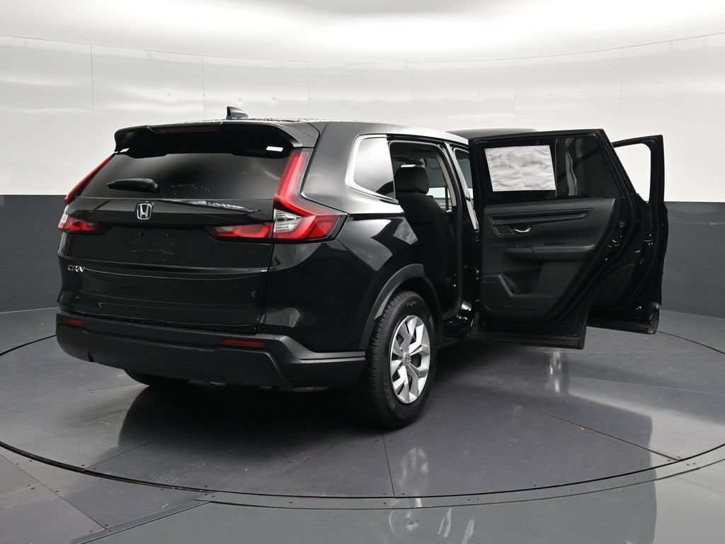 Used 2025 Honda CR-V LX image 38
