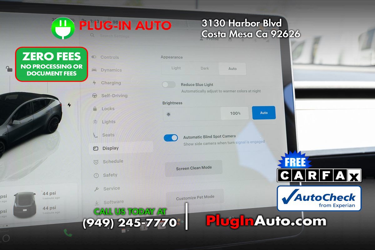 Used 2022 Tesla Model Y Performance AWD/4WD image 28