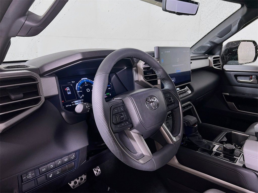 Used 2025 Toyota Tundra Limited image 10