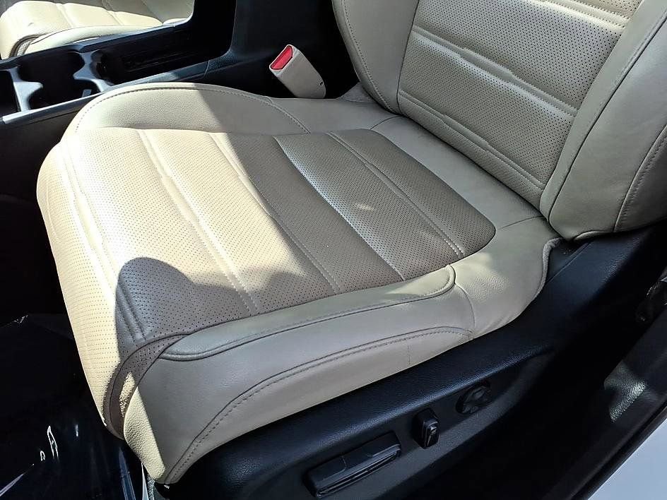 Used 2021 Honda CR-V EX-L image 18