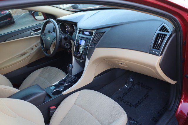 Used 2011 Hyundai Sonata GLS FWD image 36