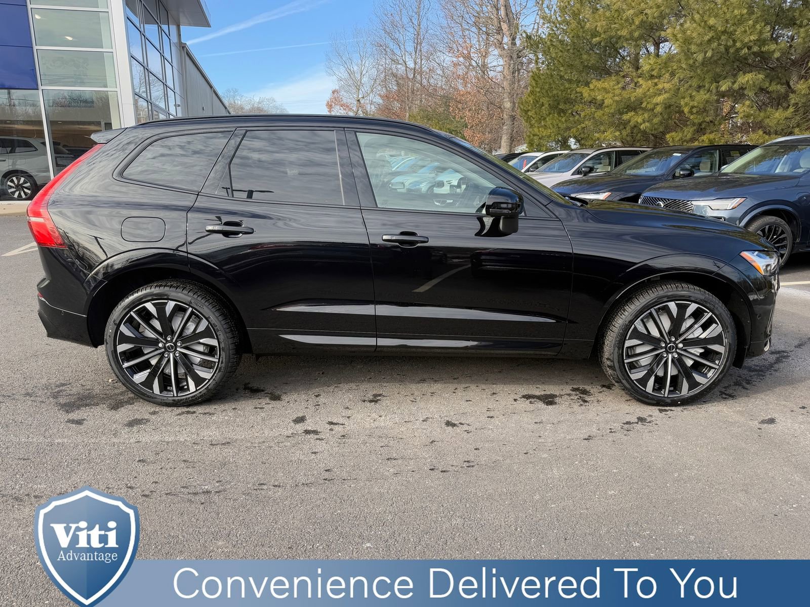 New 2026 Volvo XC60 T8 Ultra w/ Protection Package Premier AWD/4WD image 9