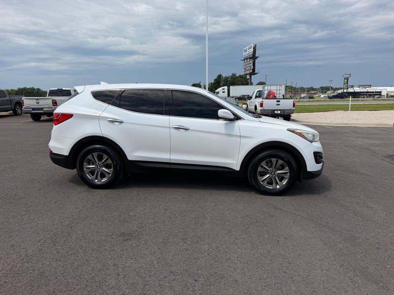 Used 2016 Hyundai Santa Fe Sport FWD image 4