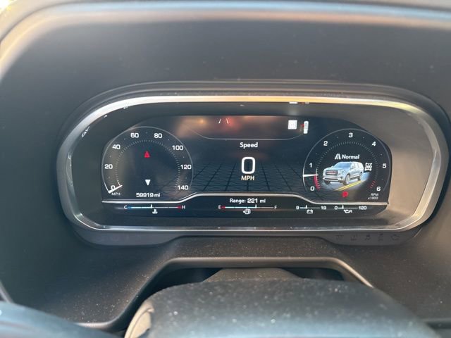 Used 2023 GMC Yukon SLT w/ SLT Premium Package image 11