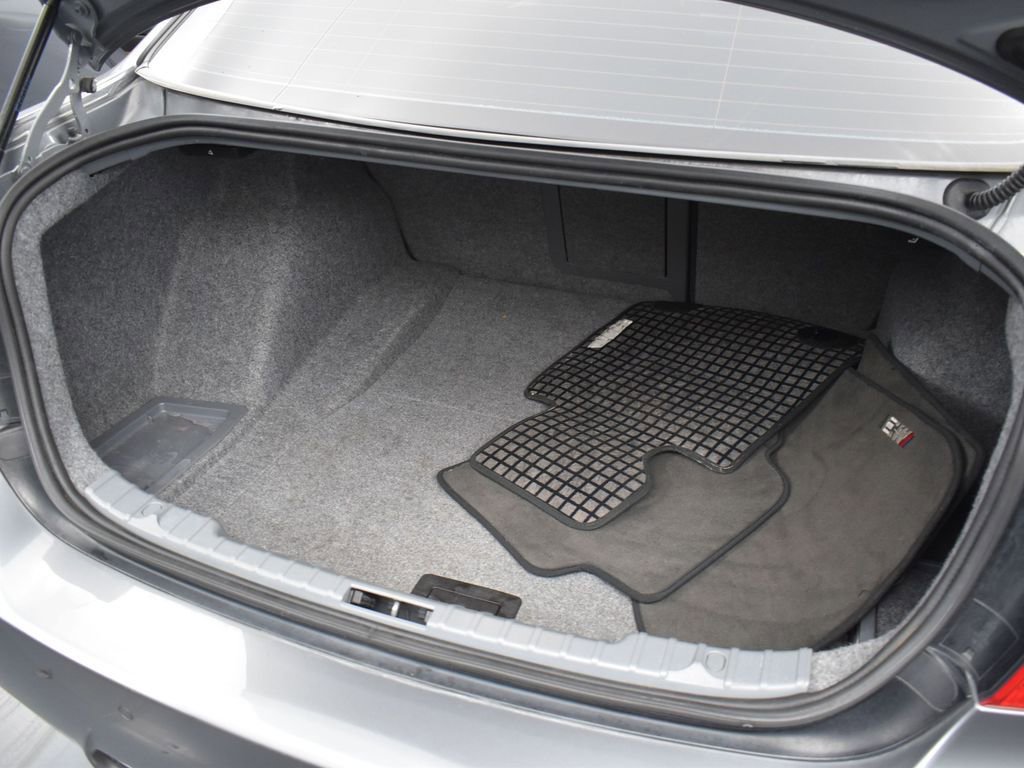 Used 2011 BMW M3 Sedan image 26