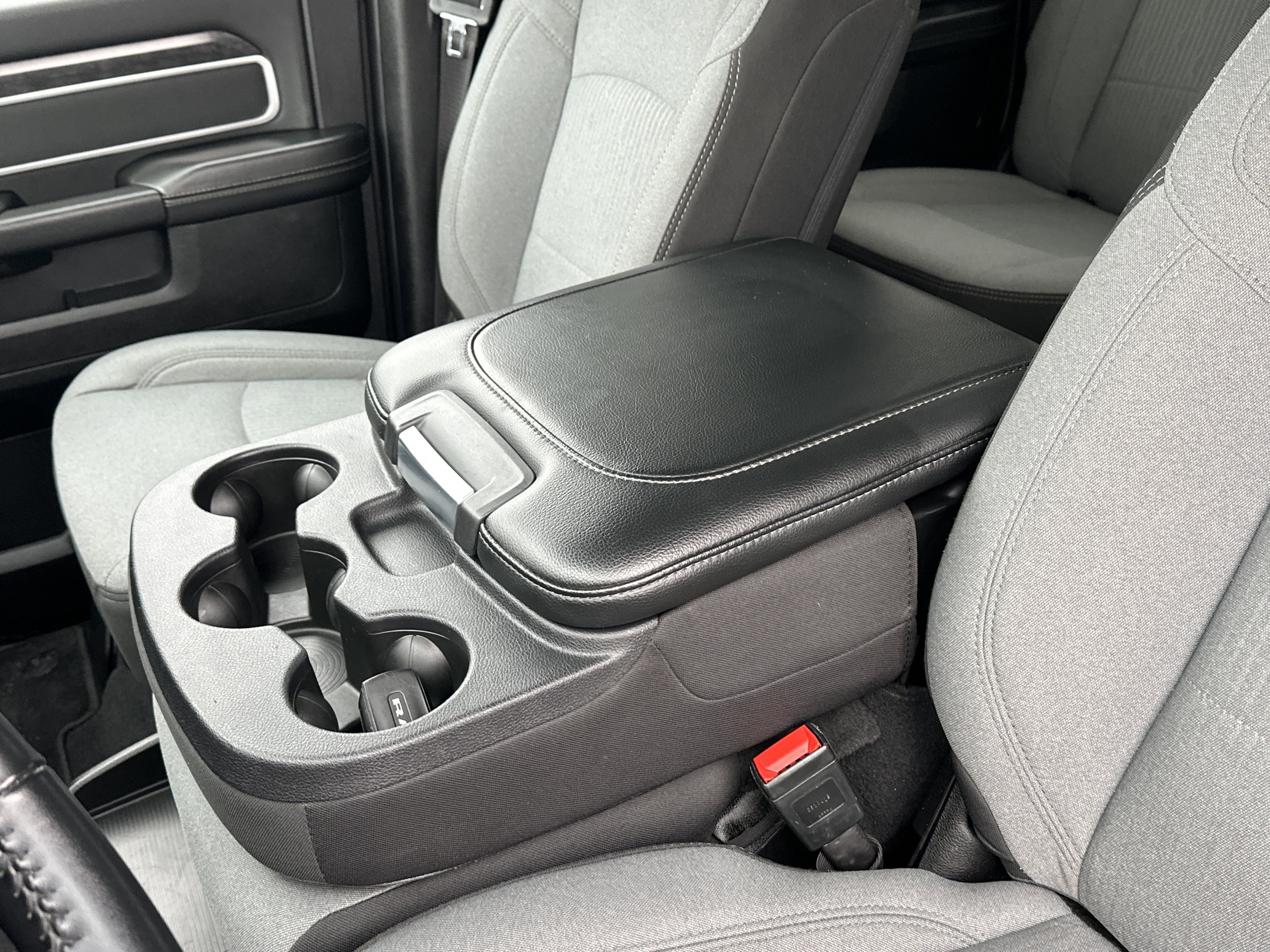 Used 2024 RAM 2500 Big Horn image 17