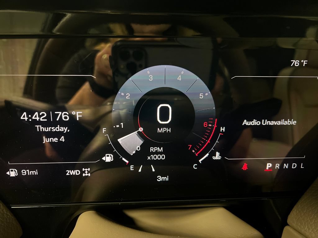 New 2026 GMC Yukon XL Denali w/ Denali Reserve Package AWD/4WD image 2