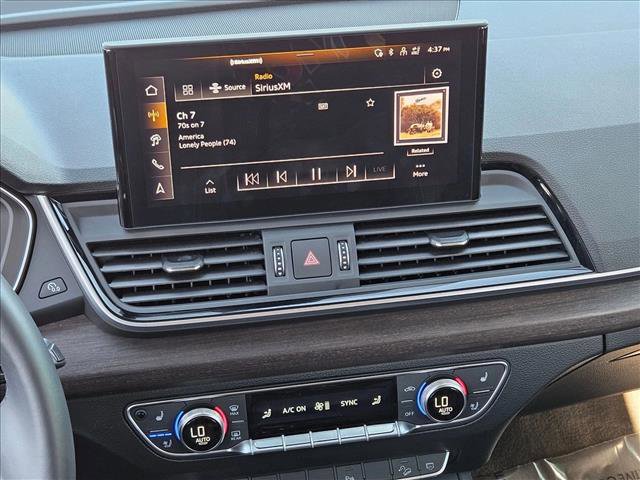 Used 2025 Audi Q5 e Premium Plus w/ Premium Plus Package image 18