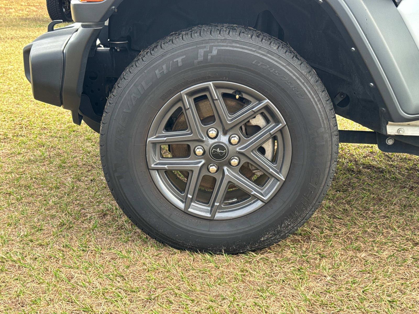 Used 2024 Jeep Wrangler Sport S image 10