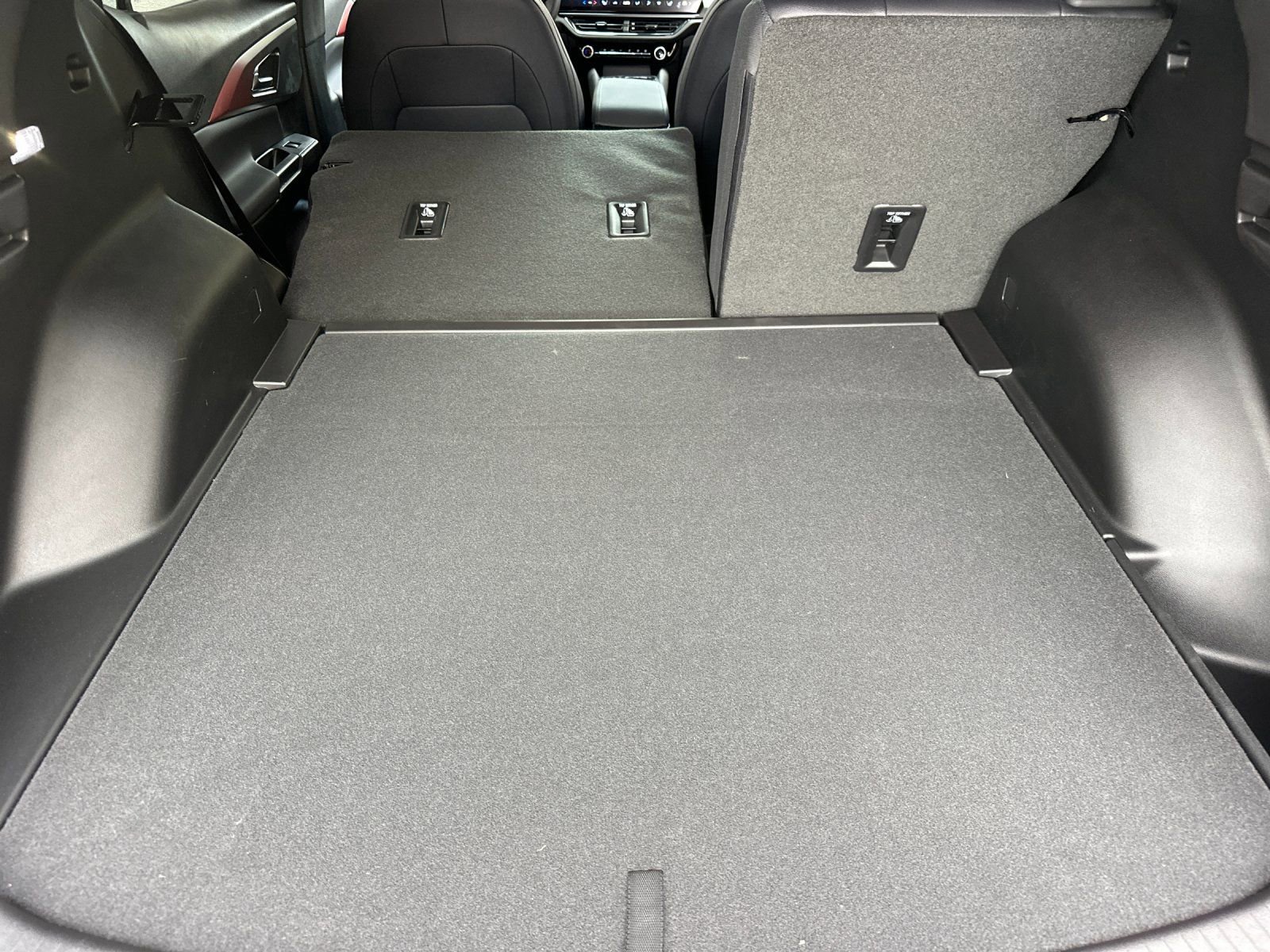 Used 2026 Chevrolet Equinox EV RS image 15