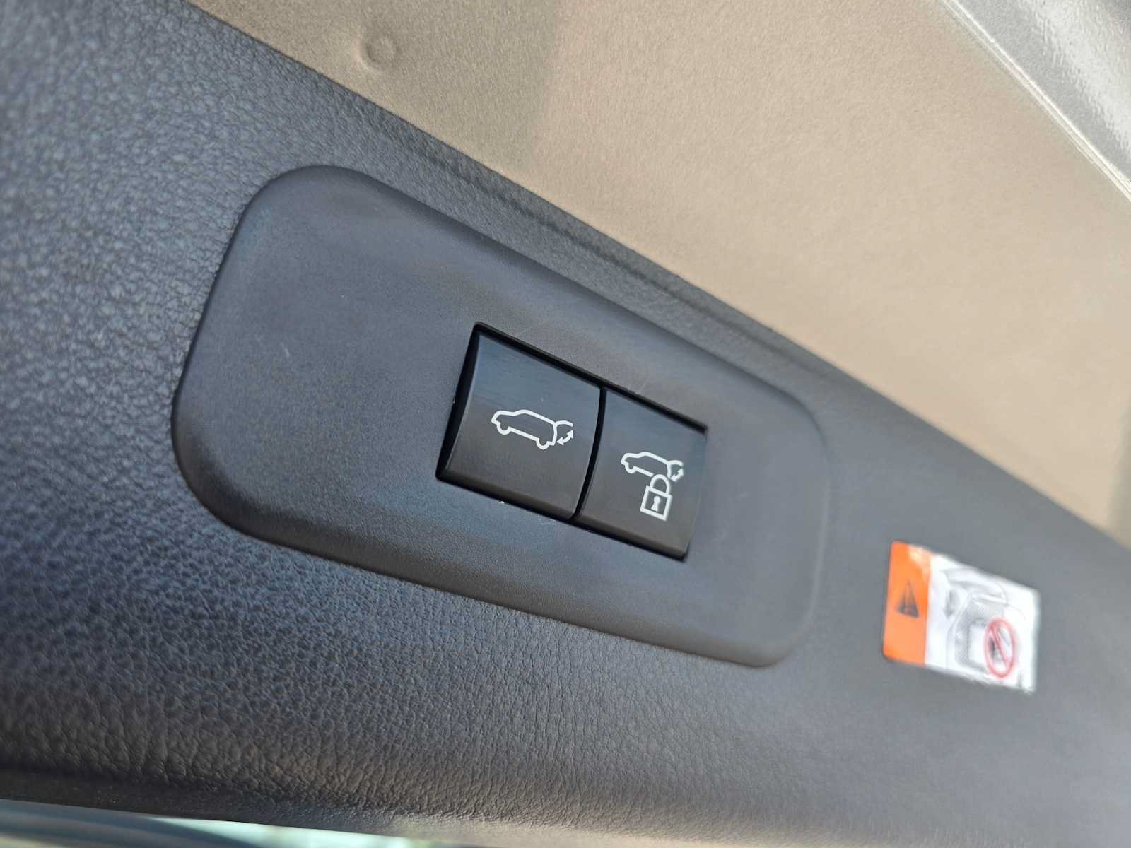 New 2026 Lexus TX 500h AWD image 17
