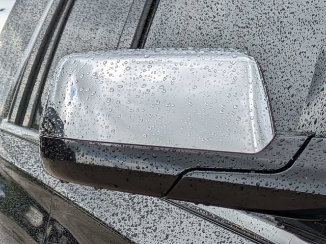 Used 2020 Chevrolet Tahoe Premier AWD/4WD image 12