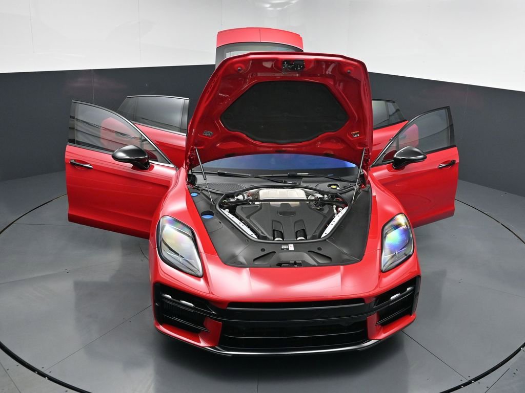 Certified 2026 Porsche Panamera GTS AWD/4WD image 31