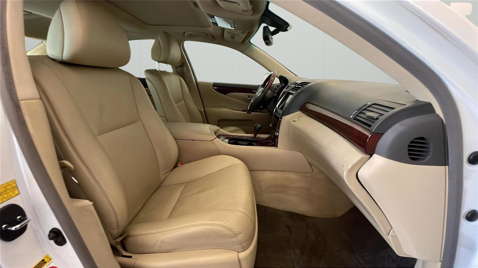 Used 2007 Lexus LS 460 RWD image 13