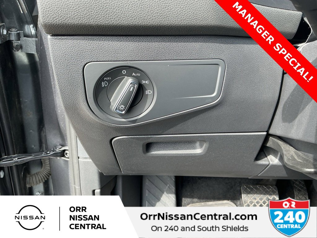 Used 2021 Volkswagen Tiguan SEL image 19