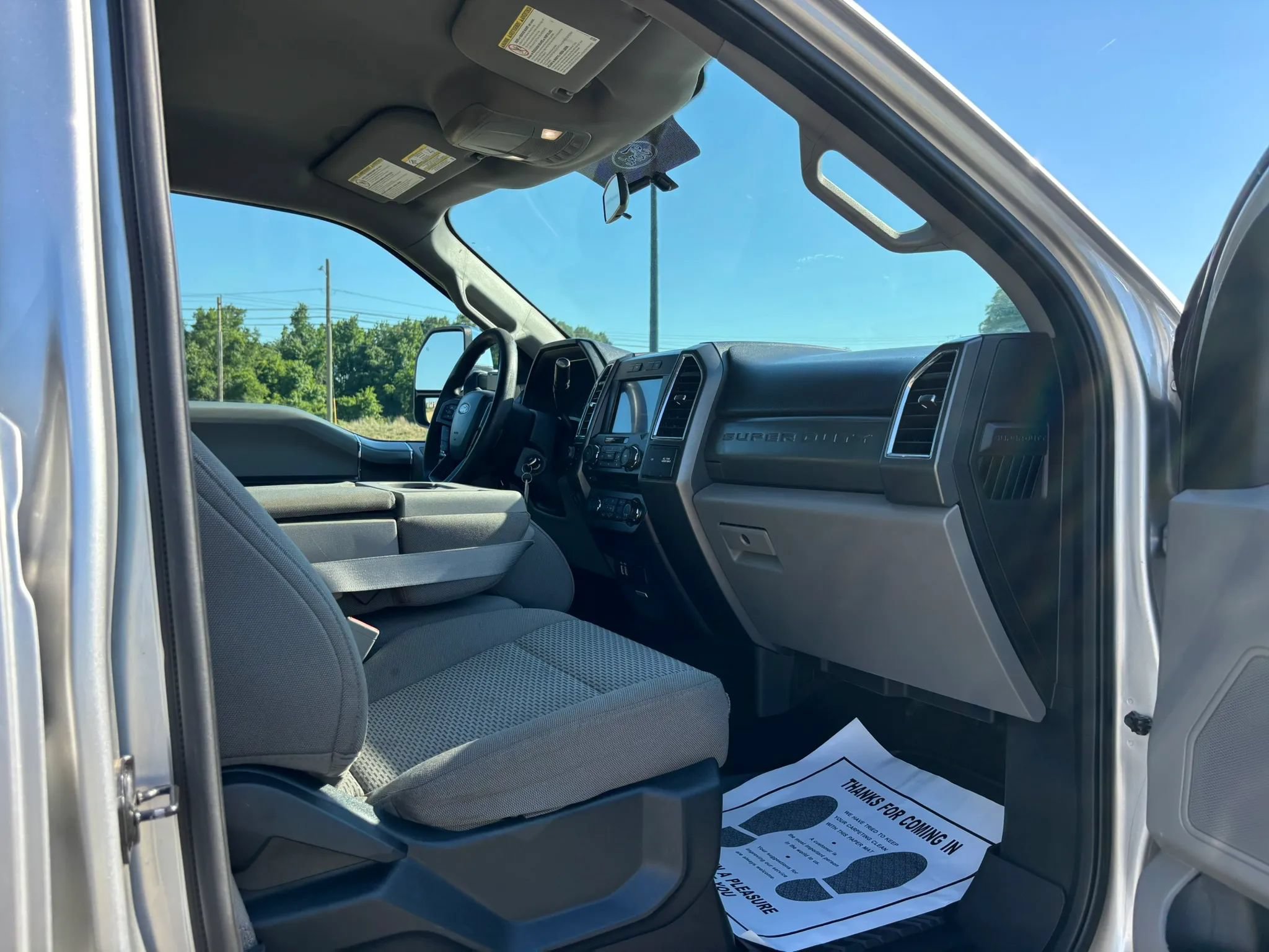 Used 2018 Ford F250 XLT w/ XLT Premium Package AWD/4WD image 27