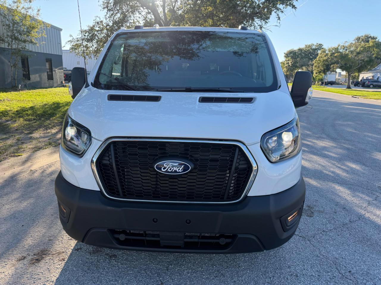 Used 2026 Ford Transit 350 XLT RWD image 3