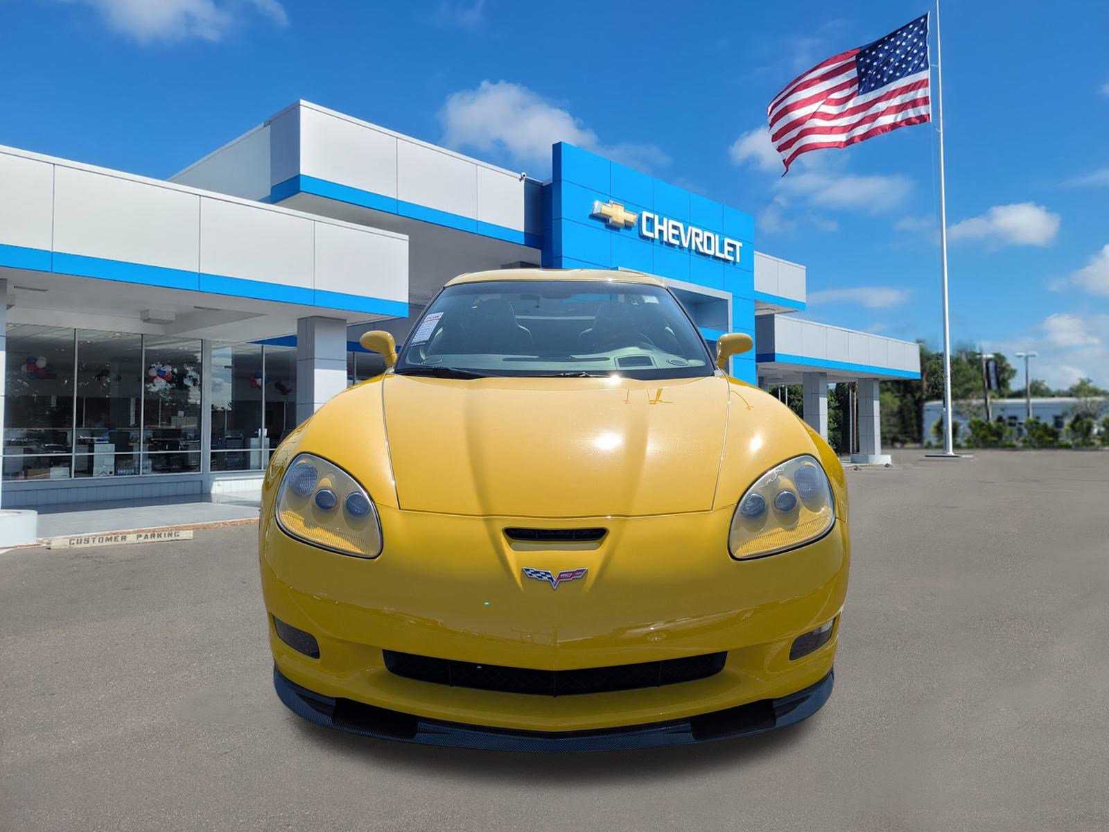 Used 2013 Chevrolet Corvette Grand Sport w/ 2LT Preferred Equipment Group image 2