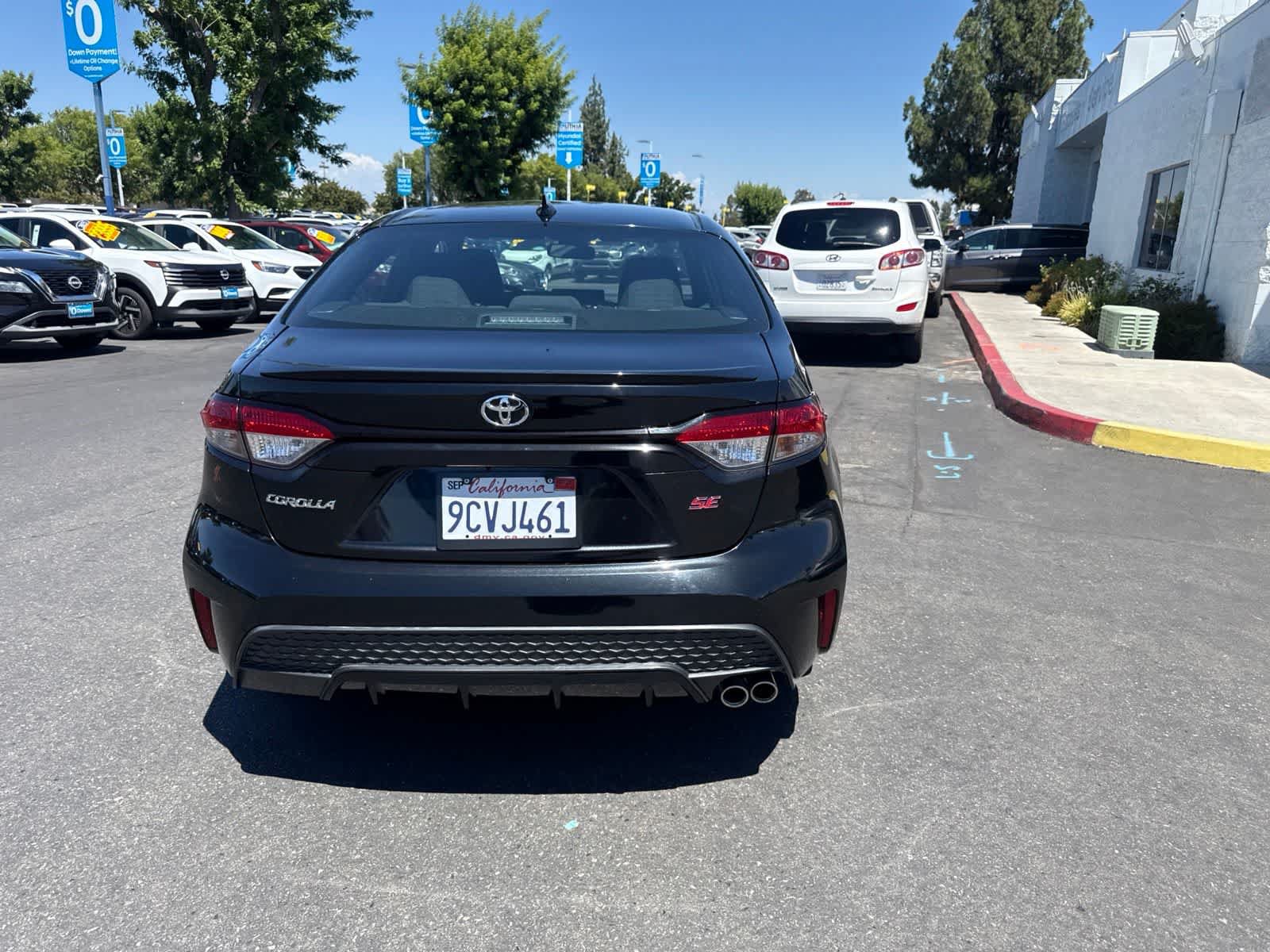 Used 2022 Toyota Corolla SE FWD image 5