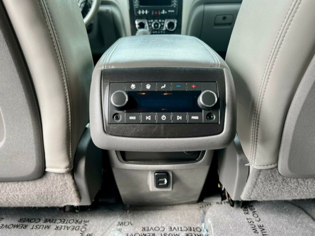 Used 2017 Chevrolet Traverse Premier image 19