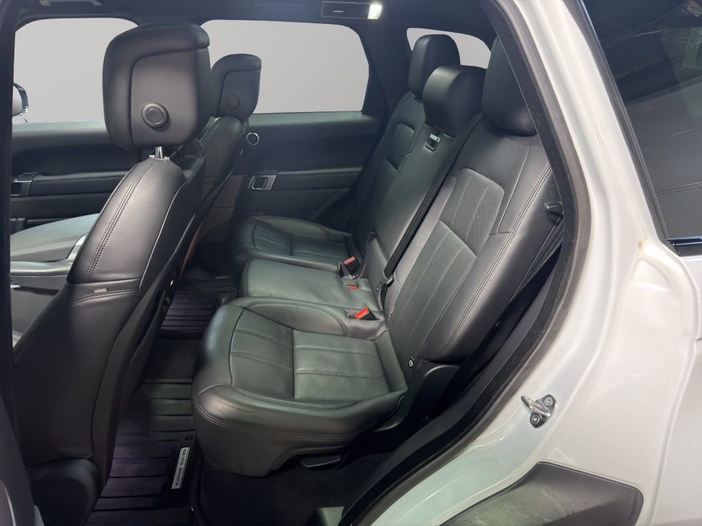 Used 2021 Land Rover Range Rover Sport HSE Dynamic image 19