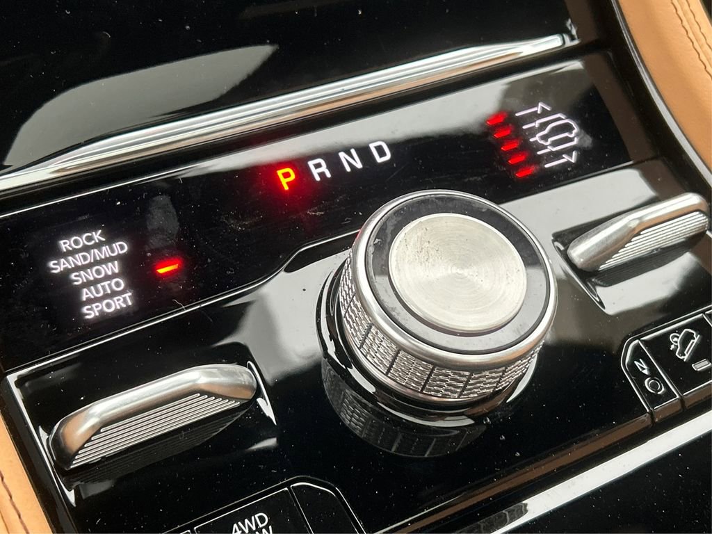 New 2025 Jeep Grand Cherokee Summit image 42