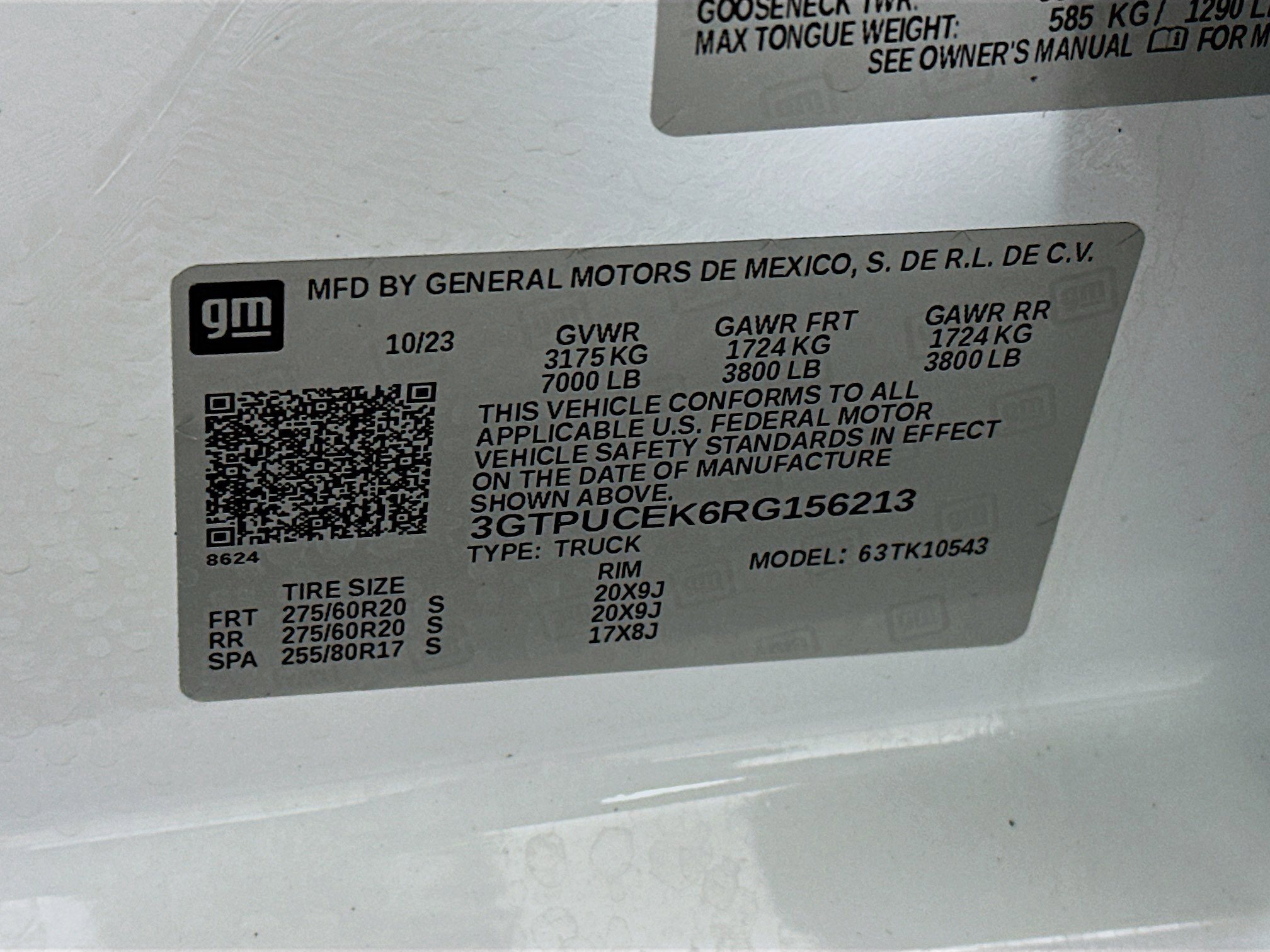 Used 2024 GMC Sierra 1500 Elevation w/ LPO, Elevation Black Package image 12