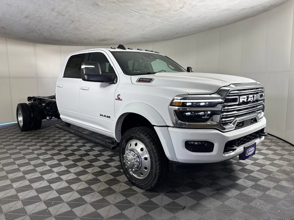 New 2027 RAM 5500 4x4 Crew Cab w/ Laramie Trim Package image 4