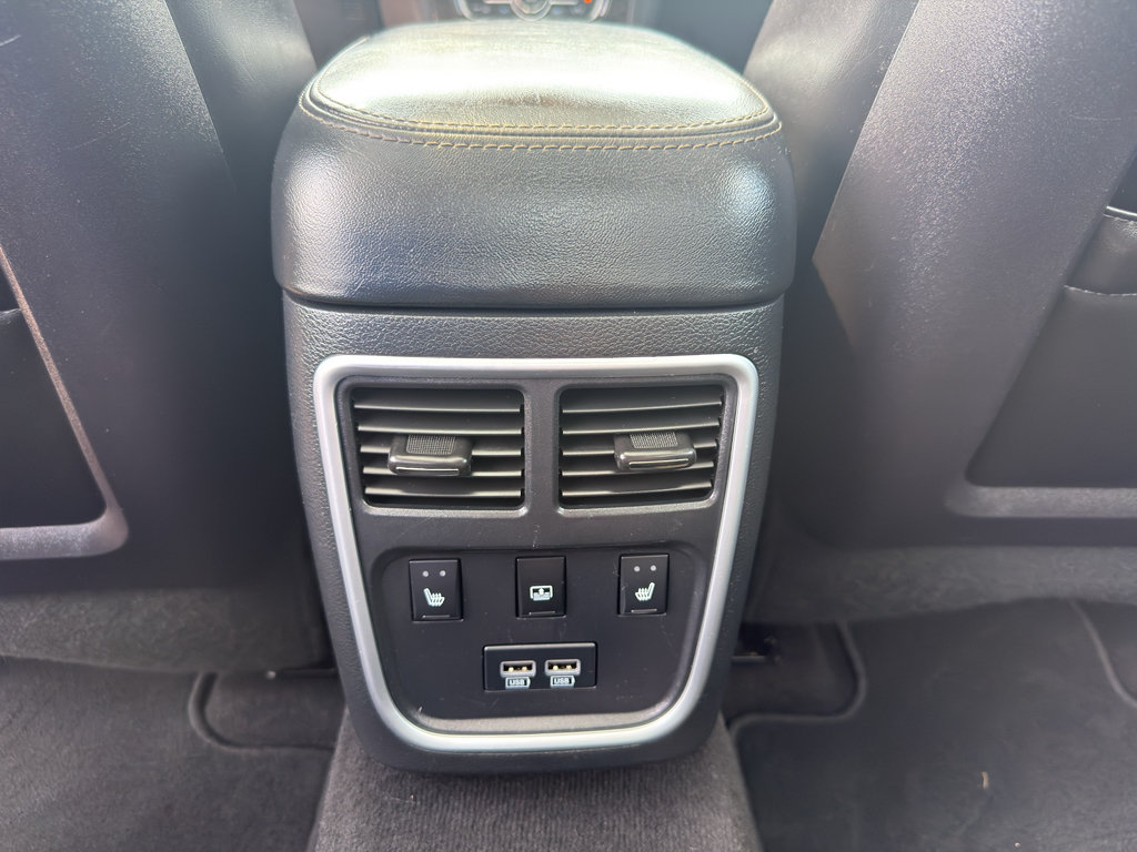 Used 2021 Chrysler 300 Touring L AWD/4WD image 33