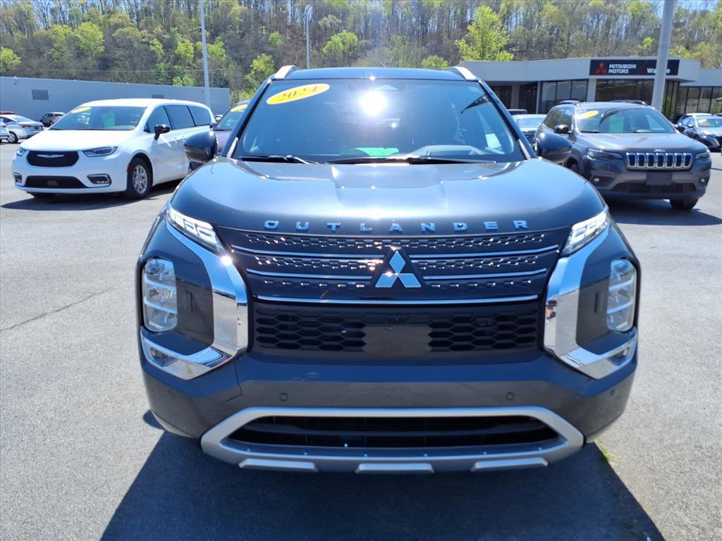 Used 2024 Mitsubishi Outlander SEL image 14