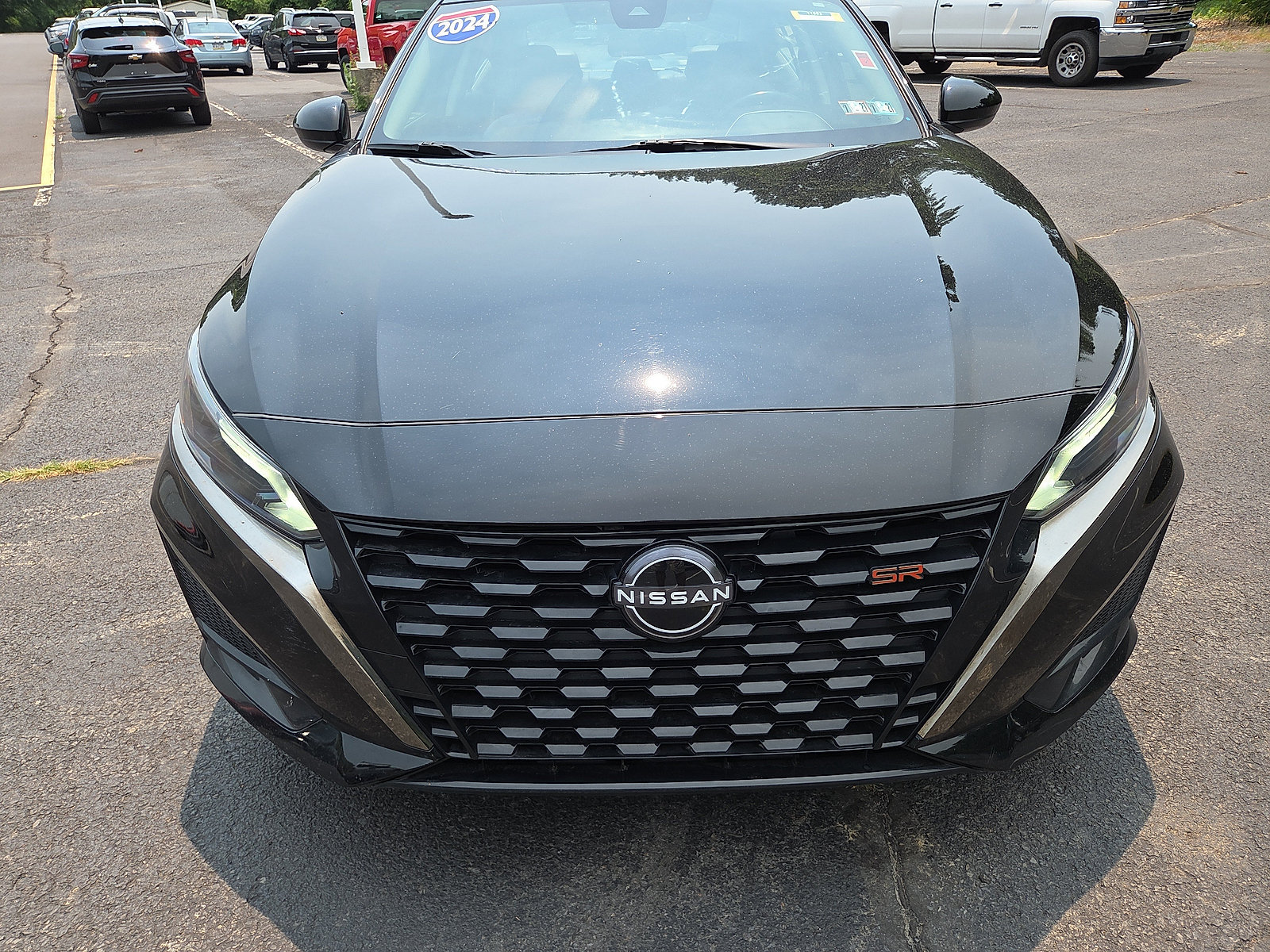 Used 2024 Nissan Altima 2.5 SR FWD image 8