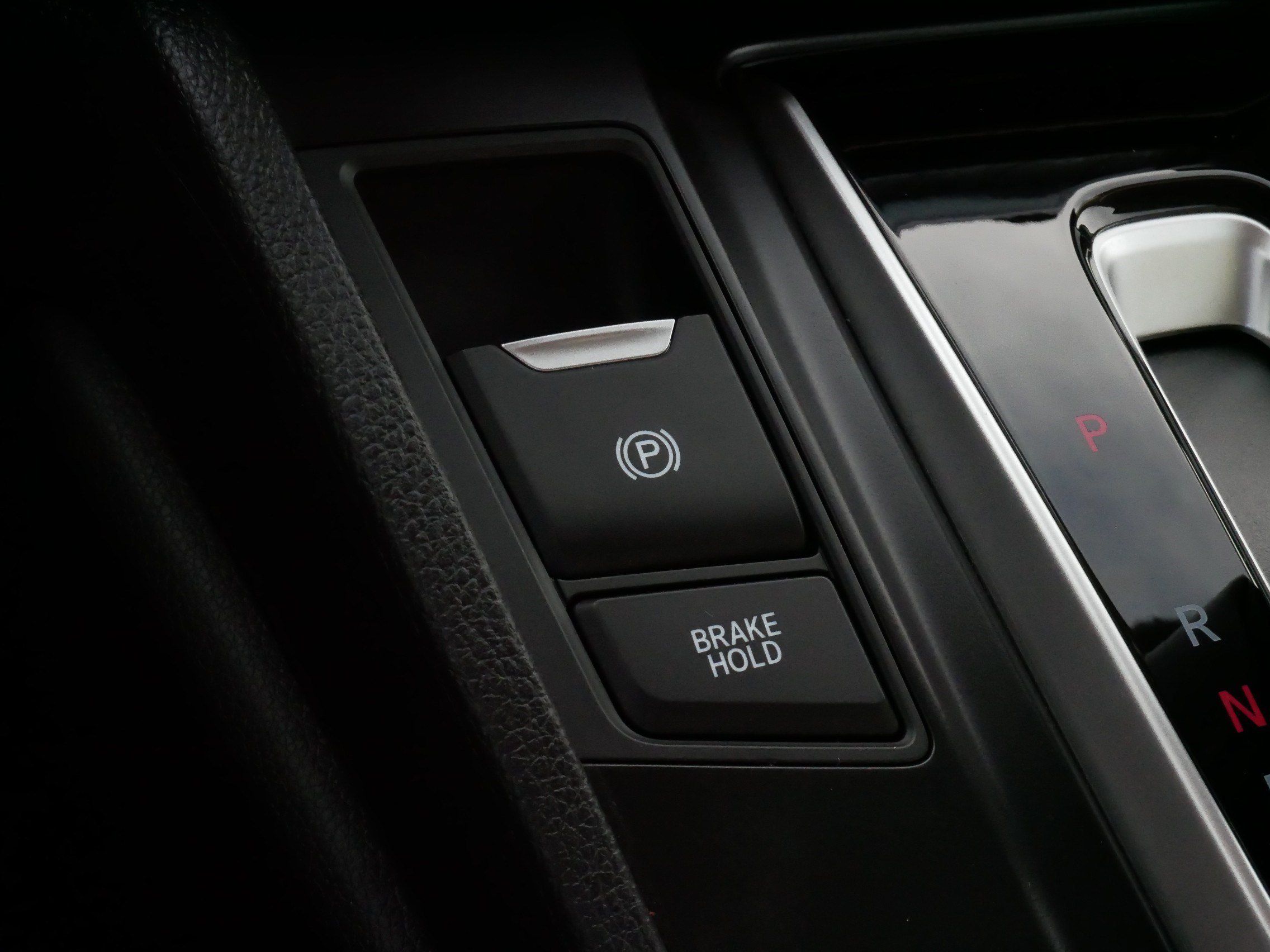 Certified 2019 Honda CR-V LX image 30