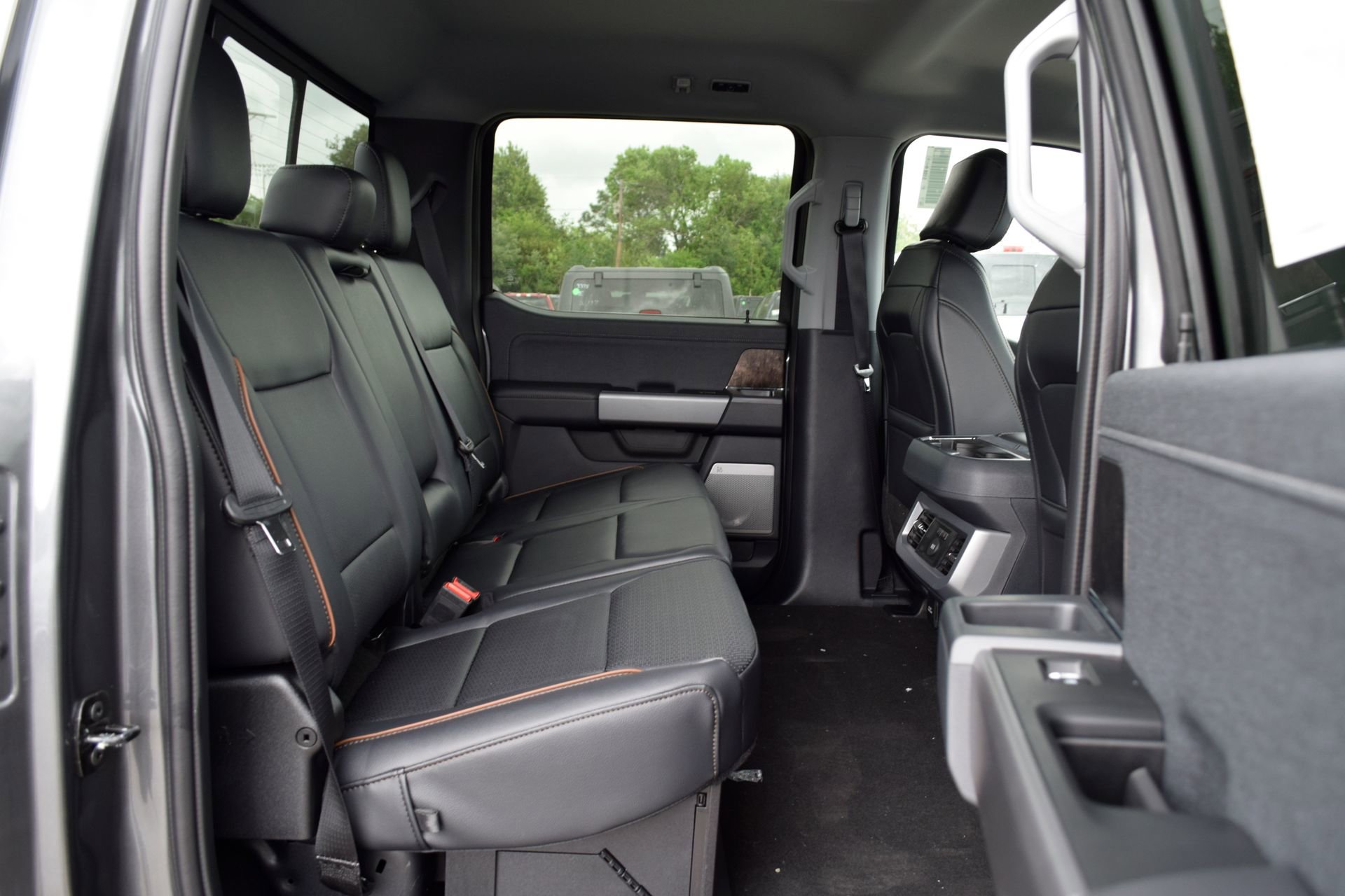 New 2026 Ford F250 Lariat image 22