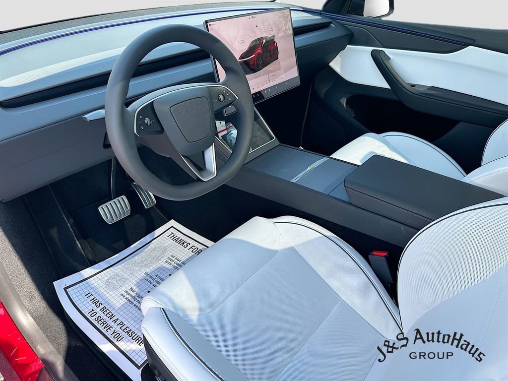 Used 2026 Tesla Model Y Performance image 9