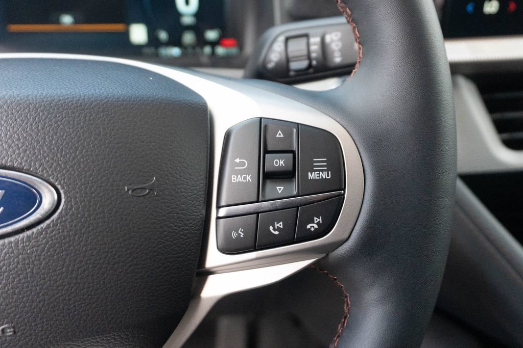 New 2026 Ford Explorer Active w/ Active Comfort Package AWD/4WD image 26