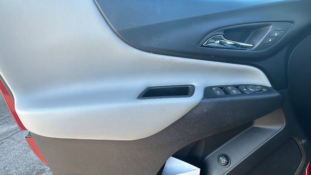 Used 2019 Chevrolet Equinox LT image 14