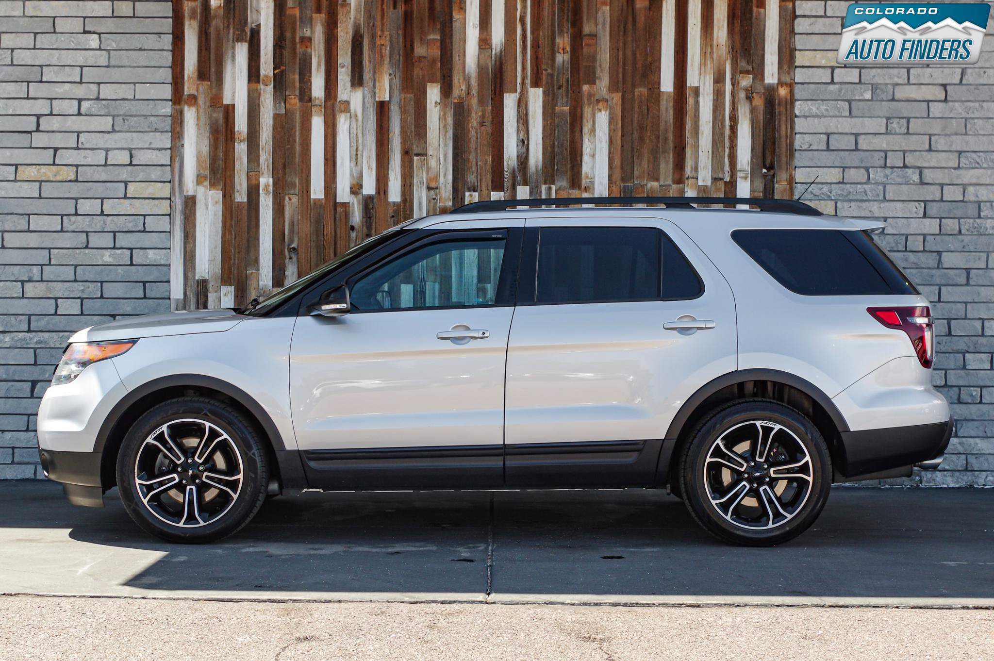 Used 2015 Ford Explorer Sport w/ Equipment Group 401A AWD/4WD image 3