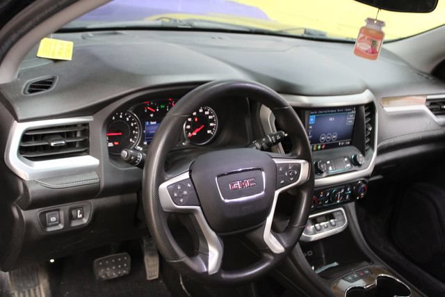 Used 2021 GMC Acadia SLE w/ GMC Pro Grade Package AWD/4WD image 14