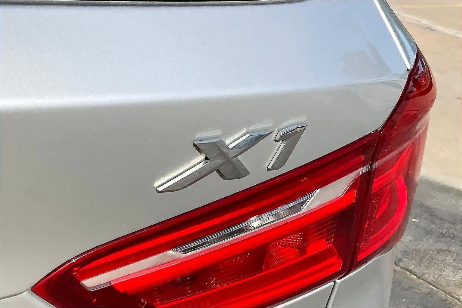 Used 2016 BMW X1 xDrive28i image 10