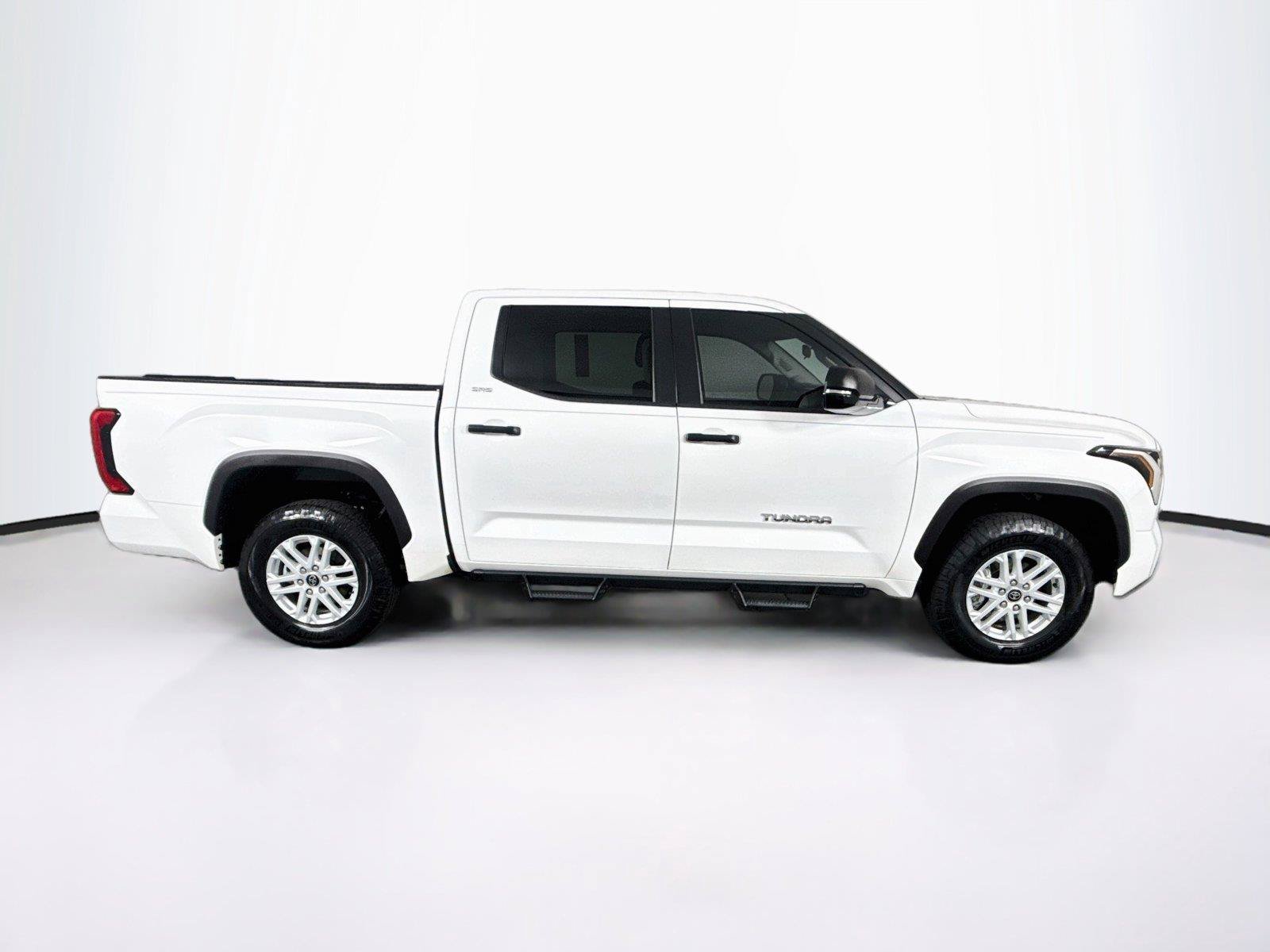 Used 2024 Toyota Tundra SR5 AWD/4WD image 10
