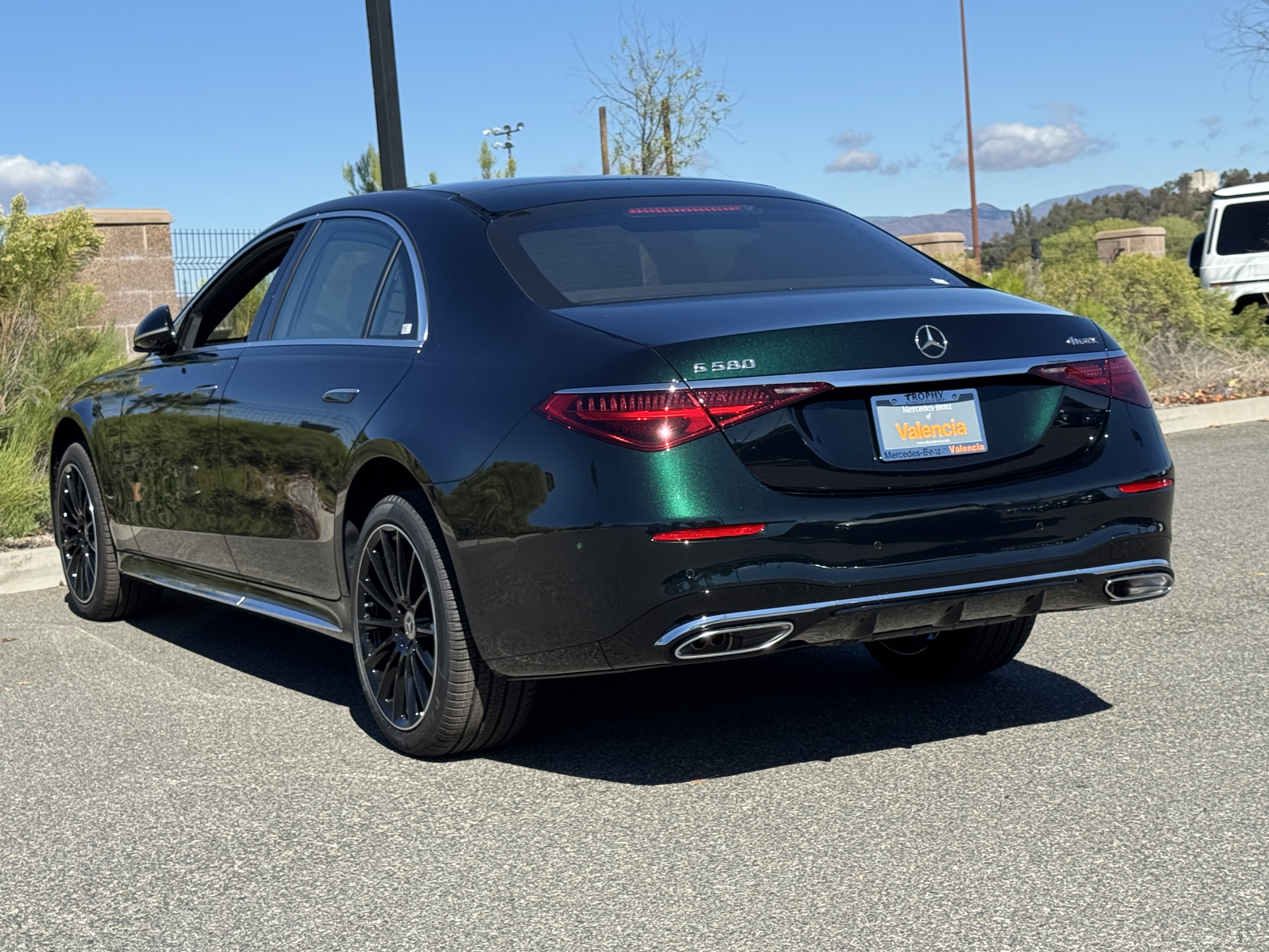 New 2026 Mercedes-Benz S 580 4MATIC Sedan image 10