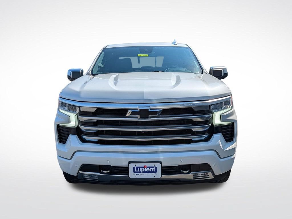 Used 2023 Chevrolet Silverado 1500 High Country w/ High Country Premium Package AWD/4WD image 11